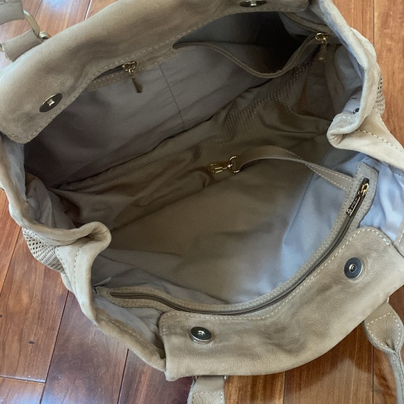 Longchamp suede Cream Shoulder Bag - Picture 6 of 7